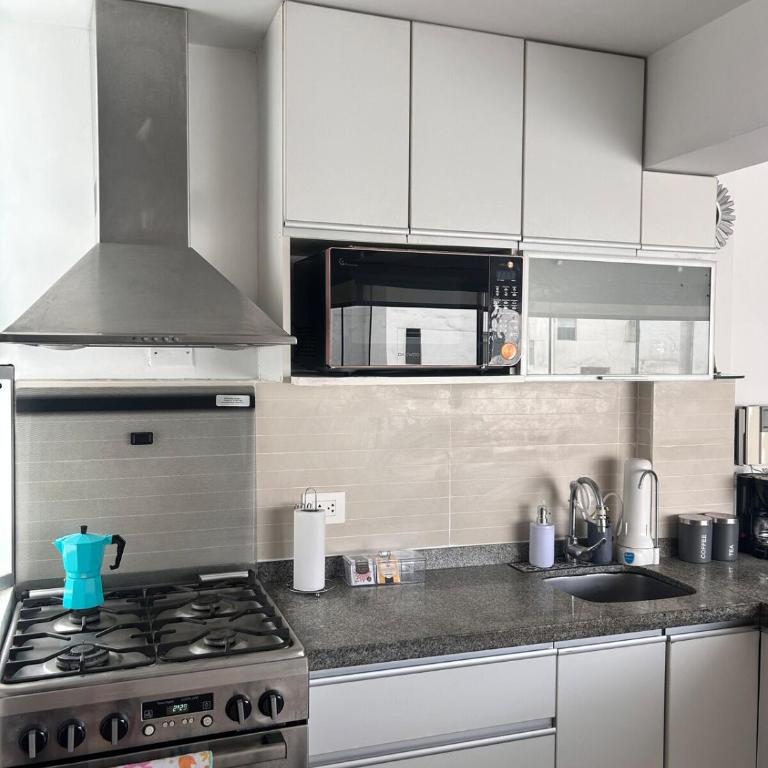 Duplex penthouse in Miraflores with terrace - Two-Bedroom Apartment - 18