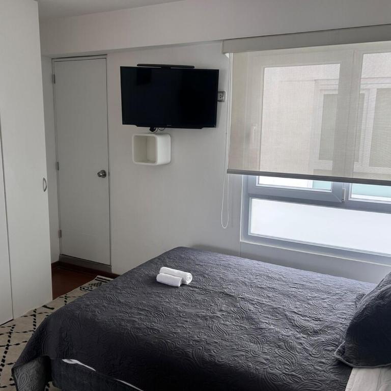 Duplex penthouse in Miraflores with terrace - Two-Bedroom Apartment - 68