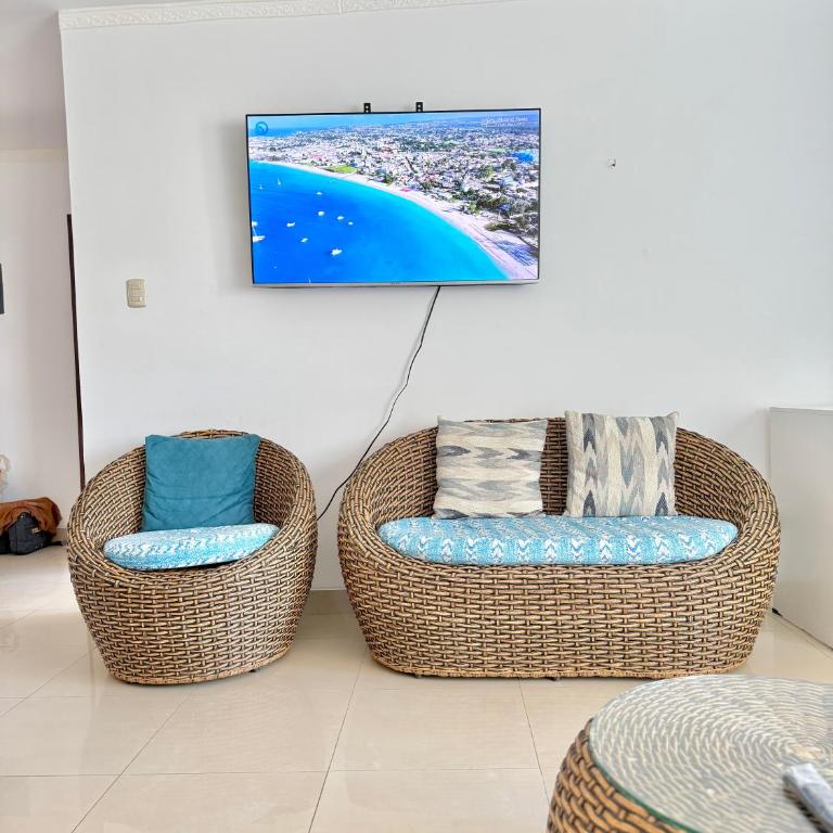 Vista playa murcielago mall pacifico - One-Bedroom Apartment - 2
