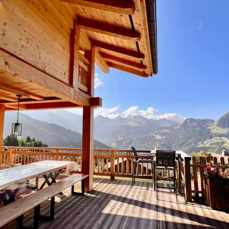 Chalet Serbijanka Alpine Retreat with Hammam Sauna and Jacuzzi for 14 Gueststs - Chalet - 24