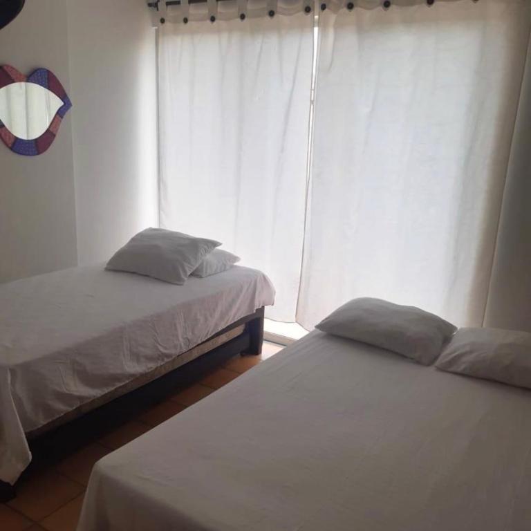 CASA VACACIONAL CON PISCINAS EN SAN JERONIMO - CIUDADELA PREMIUm - Five-Bedroom House - 8