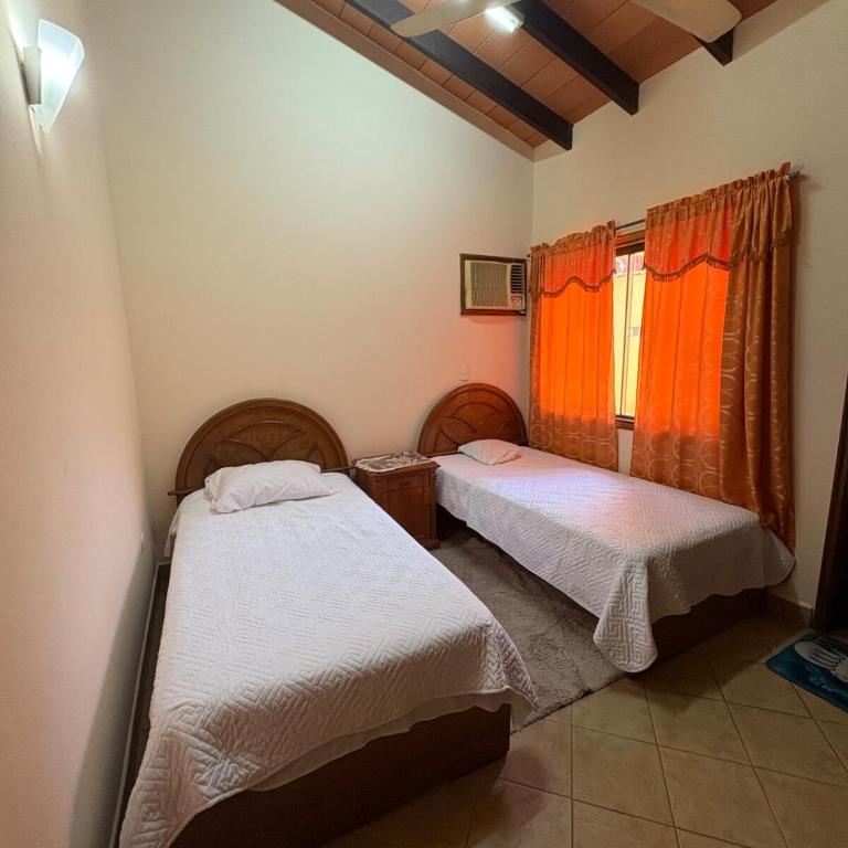 Casa jardin - Three-Bedroom House - 14
