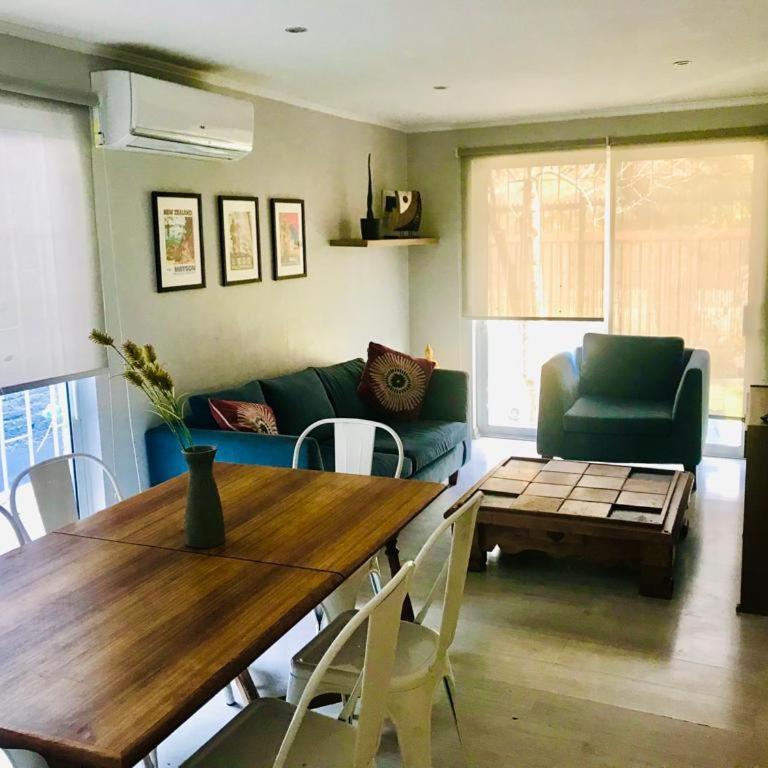 Mahiahouse - Three-Bedroom House - 2