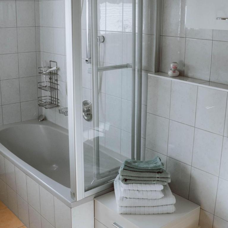 Appartement Seyrling Frajo - Apartment mit Bad - 35
