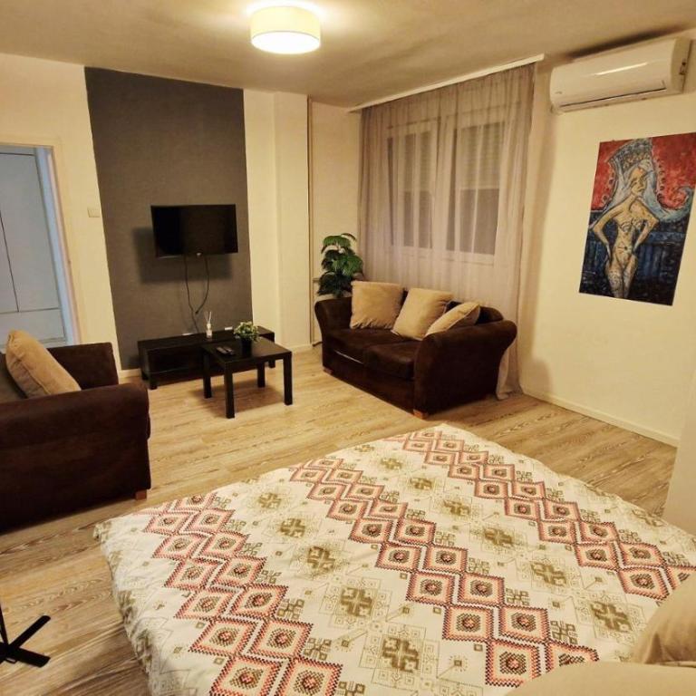 Marlin - Two-Bedroom Apartment - 7