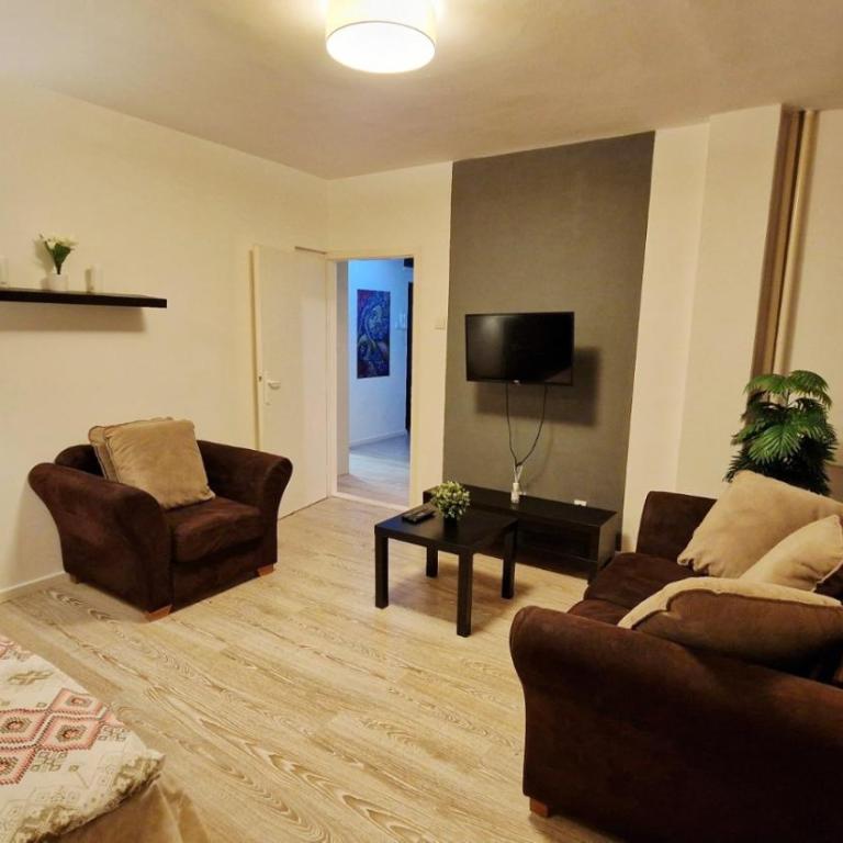 Marlin - Two-Bedroom Apartment - 9
