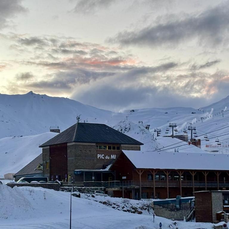 Le Marthéo 70 m2 T3 6 à 8 personnes La Mongie Les Horizons Pied des Pistes - Two-Bedroom Apartment - 8