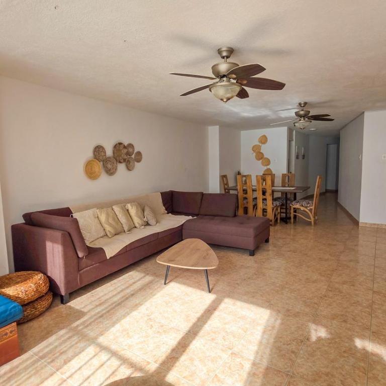 Apt 3 rooms Laguito Cartagena 1 block from the beach - Three-Bedroom Apartment - 11