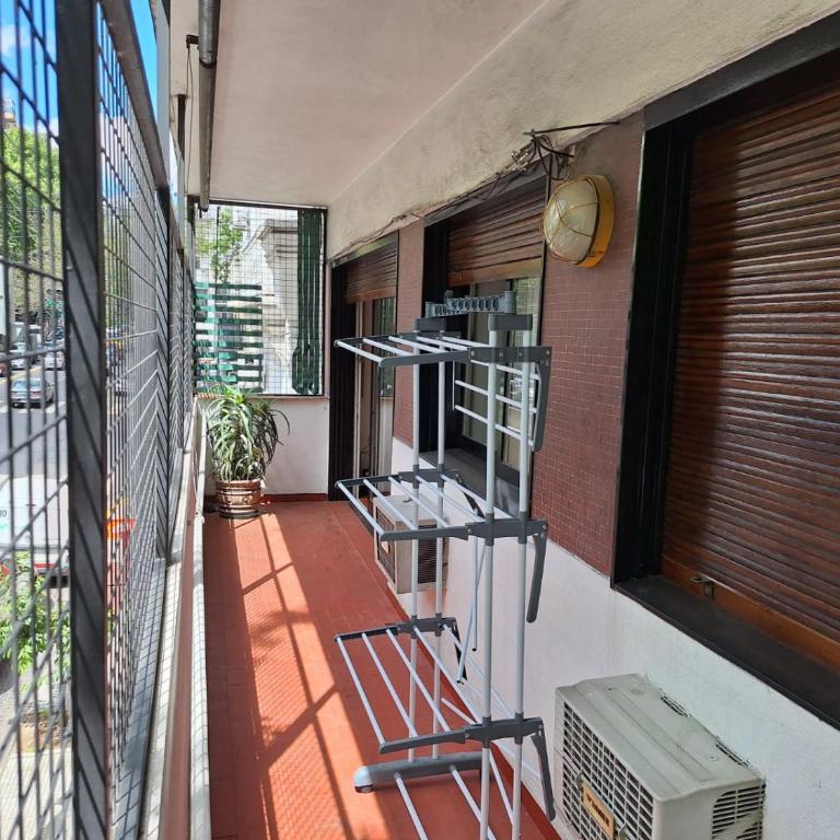 Departamento estacion Subte Carabobo 3 ambientes Caballito - Two-Bedroom Apartment - 1
