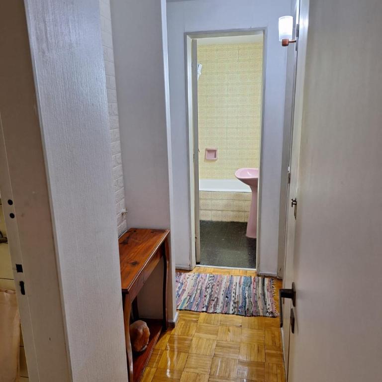 Departamento estacion Subte Carabobo 3 ambientes Caballito - Two-Bedroom Apartment - 8
