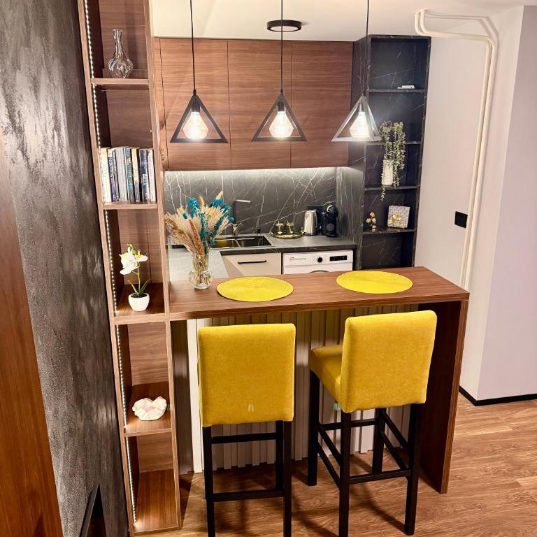 Moon Apartment Belgrade - private Jacuzzi - Deluxe Apartment - 12