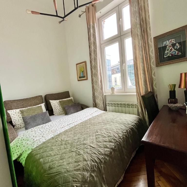 Historijski luksuz u Starom Gradu, Garage Parking - Two-Bedroom Apartment - 11
