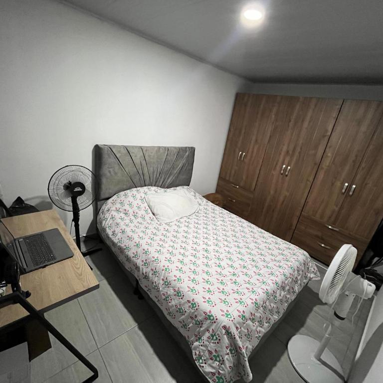 Apartamento Vacacional con Piscina - Apartamento de 2 dormitorios - 12