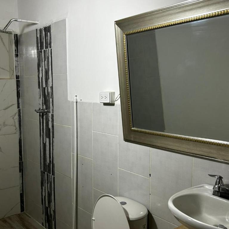 Jireh alojamientos - Double Room with Private Bathroom - 11