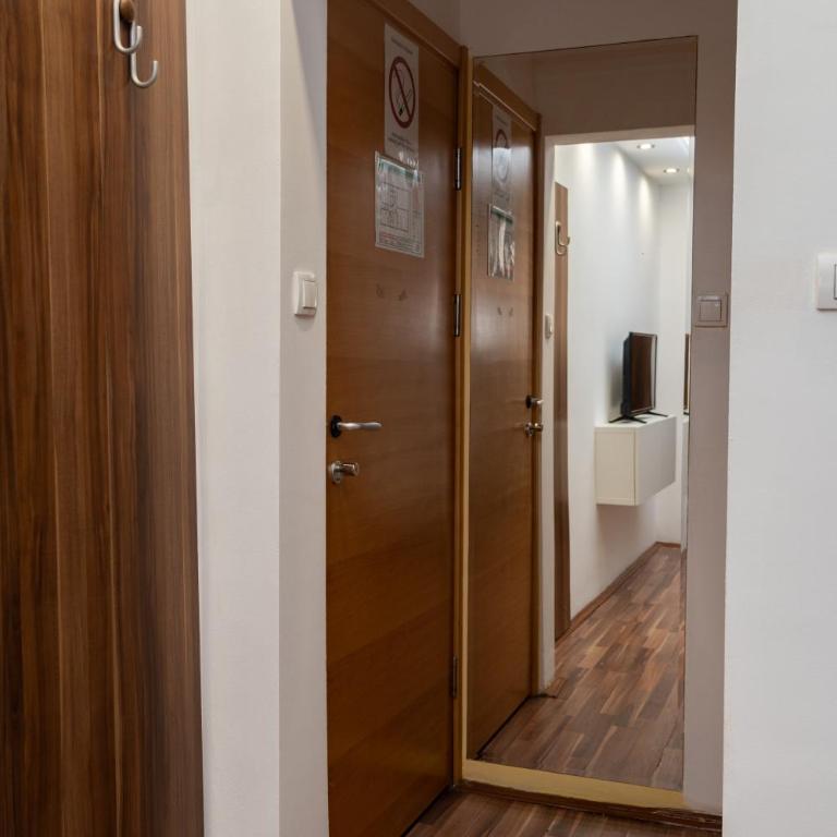 VENAC Belgrade Rooms - One-Bedroom Apartment - 4