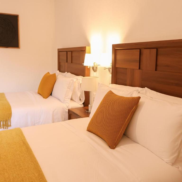 Hotel Casa KARLOTTA - Deluxe 2 Full beds - 2