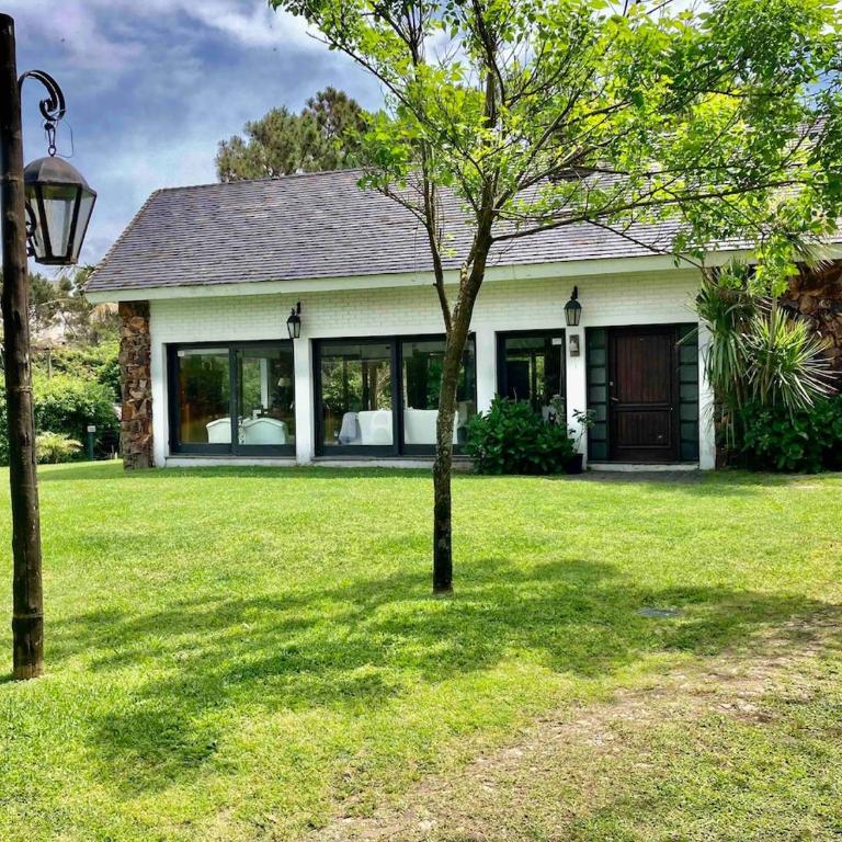 Super comfortable house 50 meters from the beach - Casa de 4 dormitorios - 7