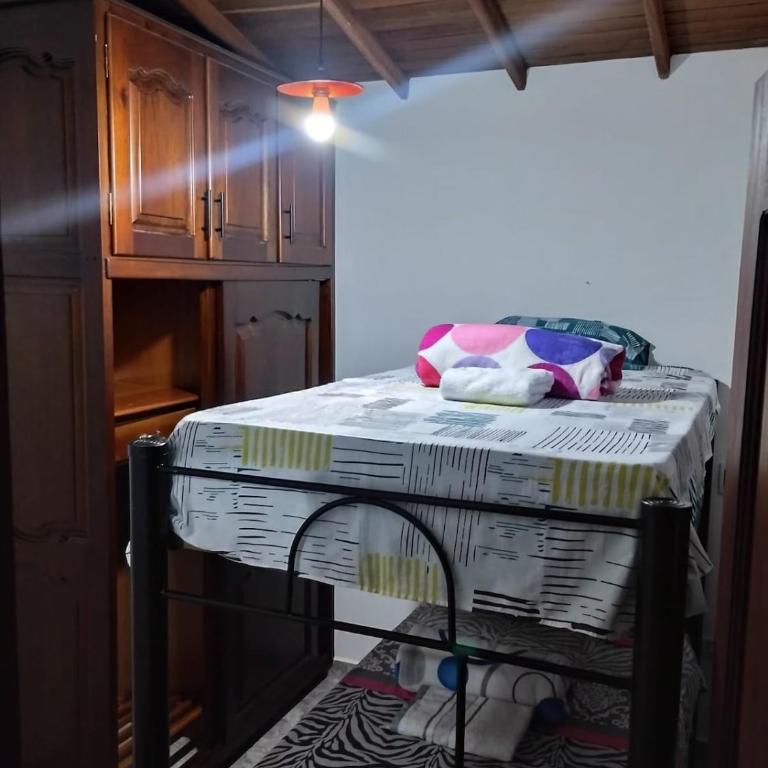 Apartamento amplio con balcón en Jardín, Antioquia - Three-Bedroom Apartment with Balcony - 15