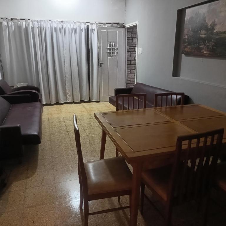 Casa amplia en Mogotes EL isa - Casa de 3 dormitorios - 3