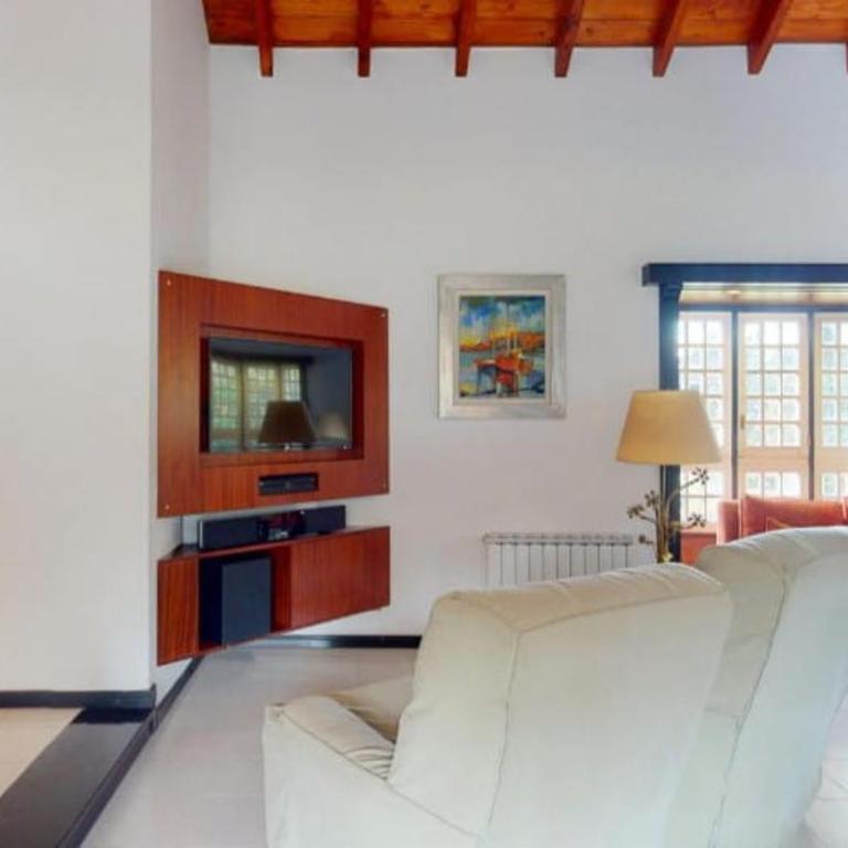 Casa ZONA GOLF PINAMAR 300 mts del mar - Four-Bedroom House - 22