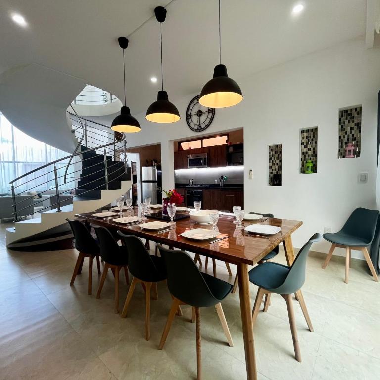 Spectacular Private House - Villa - 18