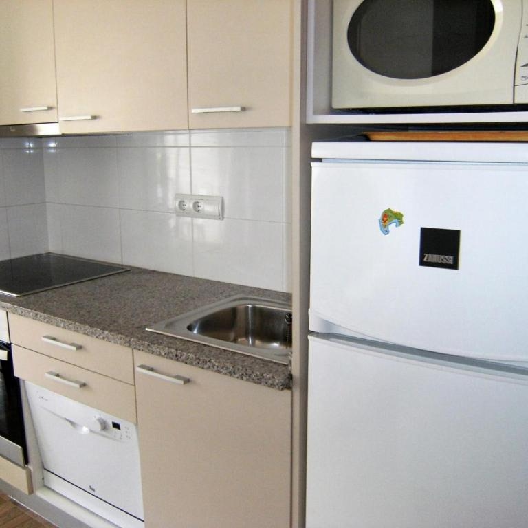 Apartment for 5 people with garden - Two-Bedroom Apartment - 11
