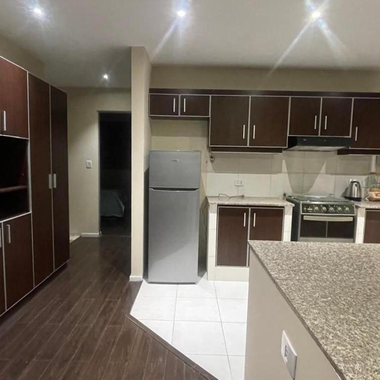 Departamento comodo Suka - Two-Bedroom Apartment - 2