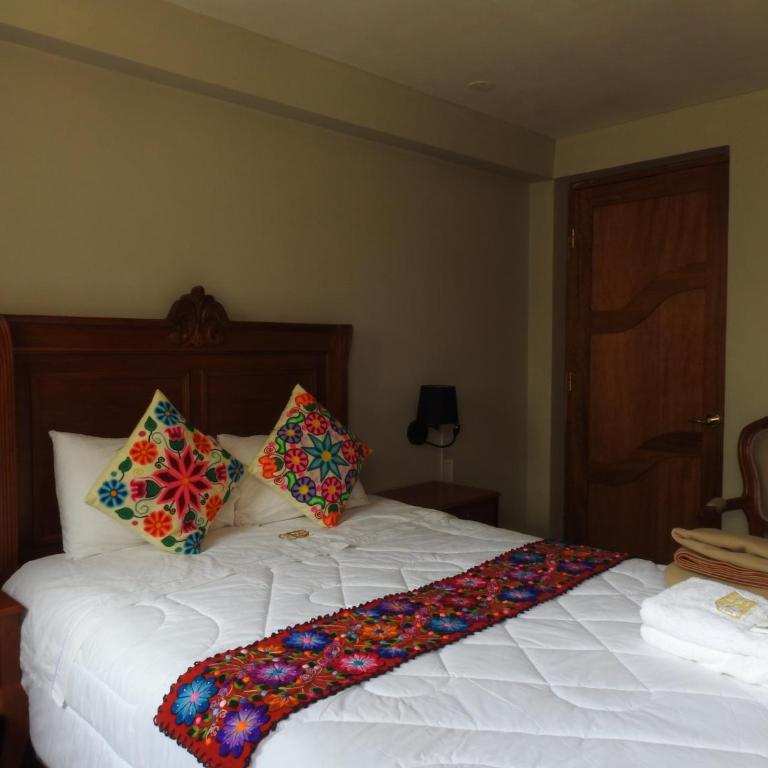 Rumi Wasi Inn Ollantaytambo - Deluxe Queen Room - 2