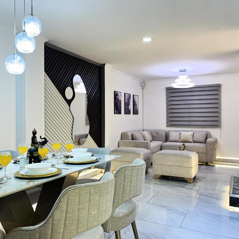 Villa con piscina privada y BBQ, 3 habitaciones, 5 camas, seguridad 24-7 - Three-Bedroom Villa - 51