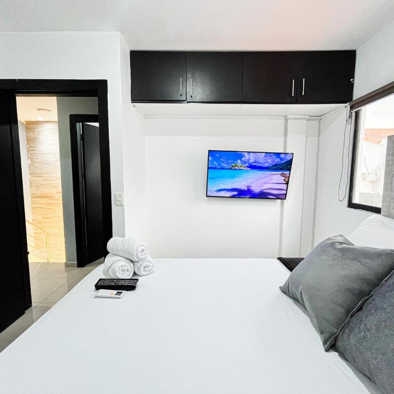 Villa con piscina privada y BBQ, 3 habitaciones, 5 camas, seguridad 24-7 - Three-Bedroom Villa - 24