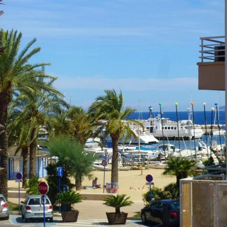 Studio 3 couchages climatisé avec parking en bord de mer au Lavandou - FR-1-251-893 - Apartment - 12