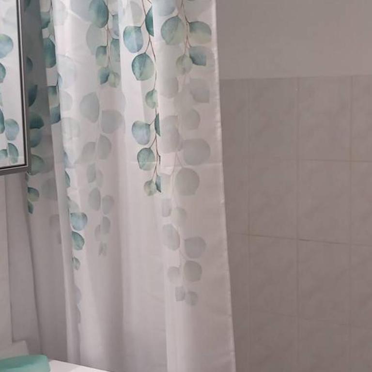 Studio lumineux avec balcon, vue montagne, 25m² - Studio - 3