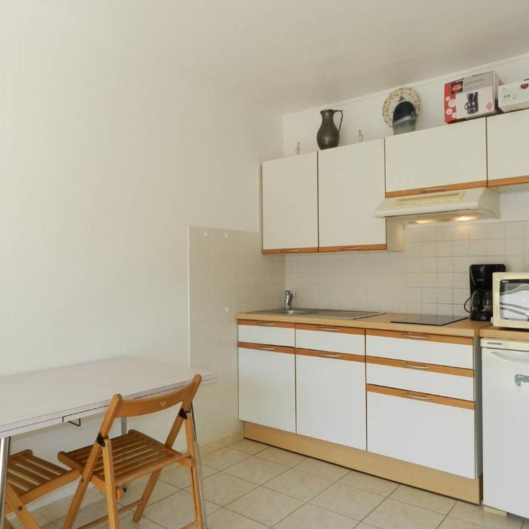 Appartement 2 pièces, Terrasse, Parking privatif, 150m Plage - FR-1-251-895 - Appartamento - 3