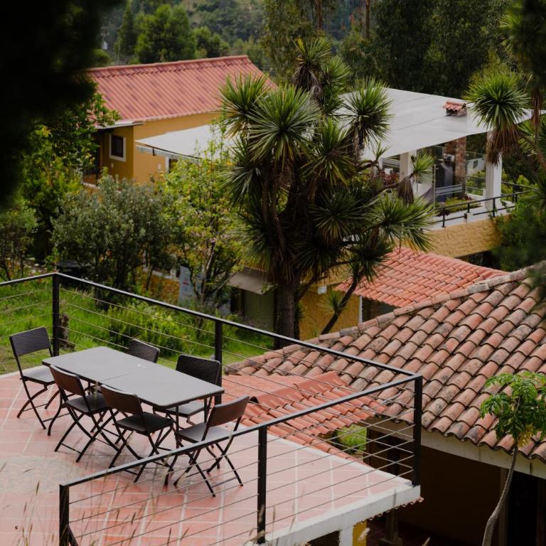 La Rosaleda - Hermosa finca, vista al lago, bosque privado y BBQ - Casa - 38