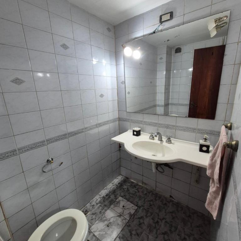Alquileres La Plata 61 n 2 - Two-Bedroom Apartment - 2
