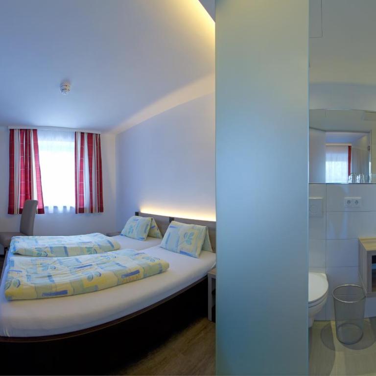 Landgasthof zum Betenmacher - Dreibettzimmer - 4