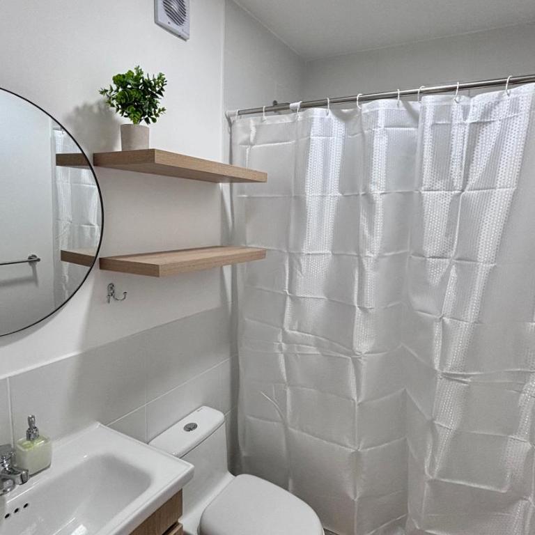 1 dormitorio moderno con balcon a 5 min de parque Kennedy-Miraflores - One-Bedroom Apartment - 25