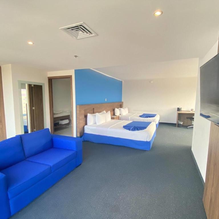 Wyndham Puebla Angelopolis - Suite con 2 camas grandes - No fumadores - 1