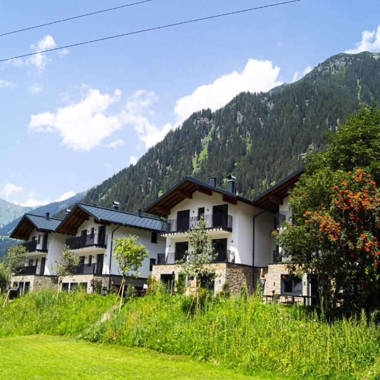 Chalet Montafon in Gaschurn with Sauna - Superior Chalet - 1