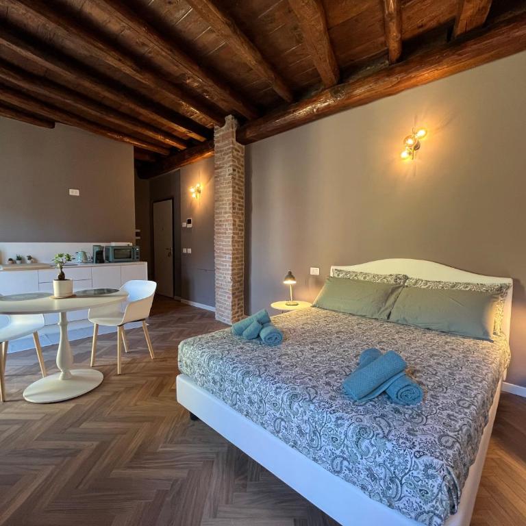 Luxury Home Bergamo City center, 5 min from station - One-Bedroom Apartment - 3