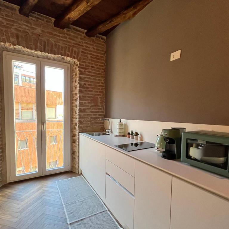 Luxury Home Bergamo City center, 5 min from station - One-Bedroom Apartment - 7