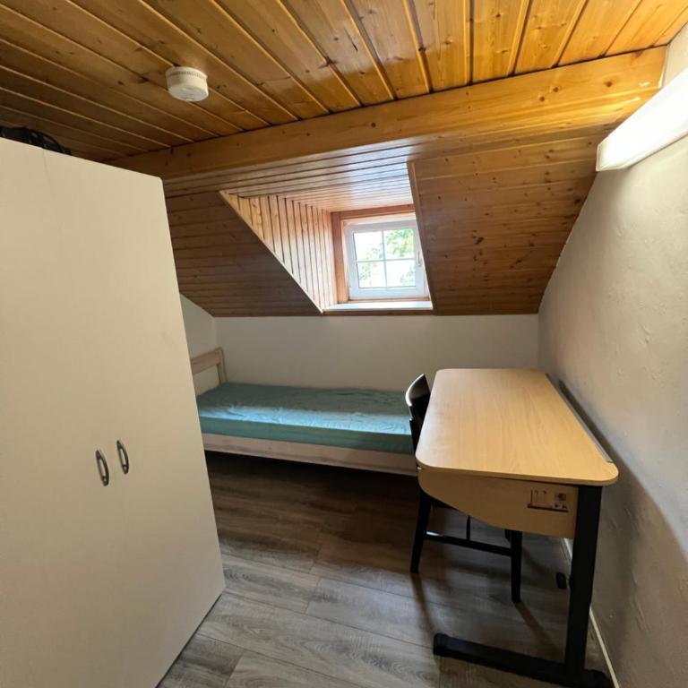 Basic Monteurzimmer Work & Stay - Camera Singola con Bagno in Comune - 3