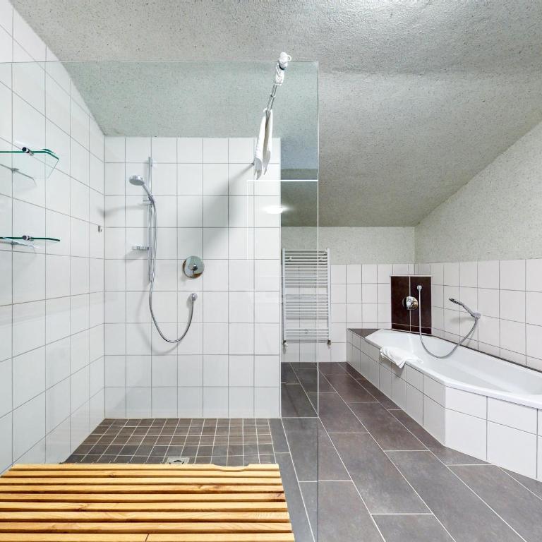 Chalet Wasserfall 52 mit Sauna - Vacation Home - 12