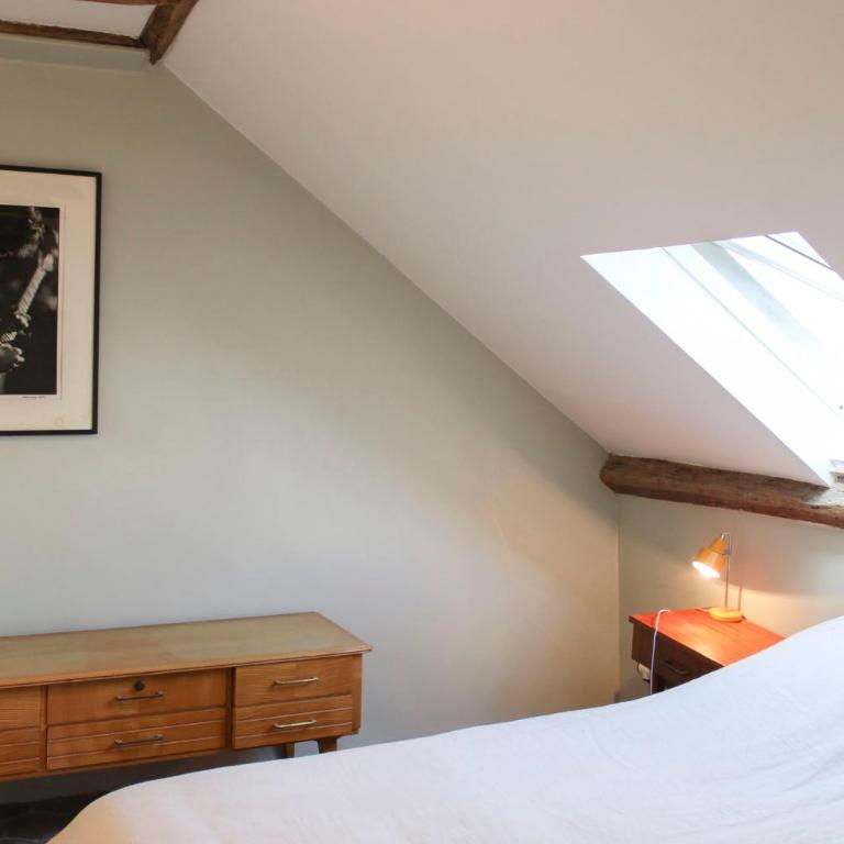 Charming apartment with a view in Paris - Appartement - 10