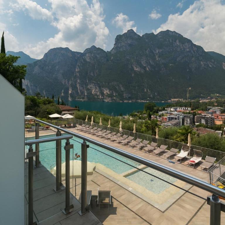 Hotel Benacus Panoramic - Camera Matrimoniale Deluxe con Vista Lago - 7