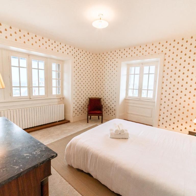 Le Cœur d'une Villa Malouine - Four-Bedroom Apartment - 4