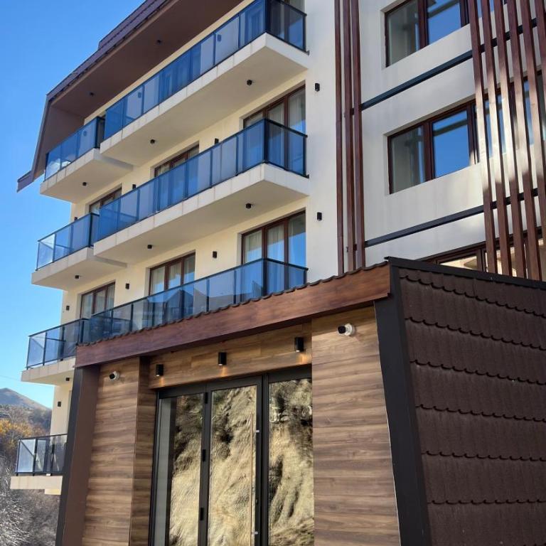 Snowflake A10 - One-Bedroom Apartment - 14
