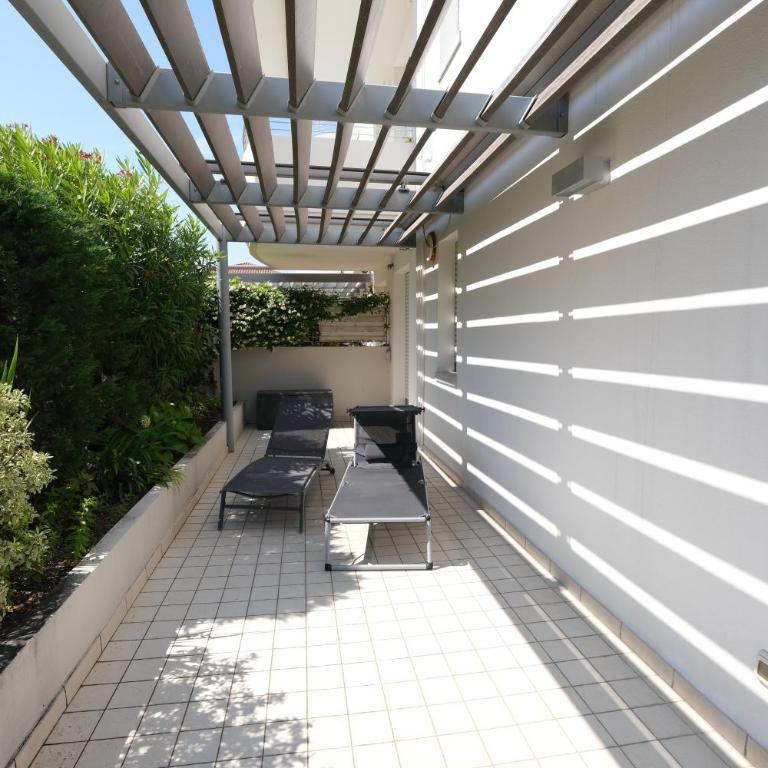 Stej Palace 3 camere Garage in centro 50m dalla spiaggia - Appartamento con 3 Camere da Letto - 4