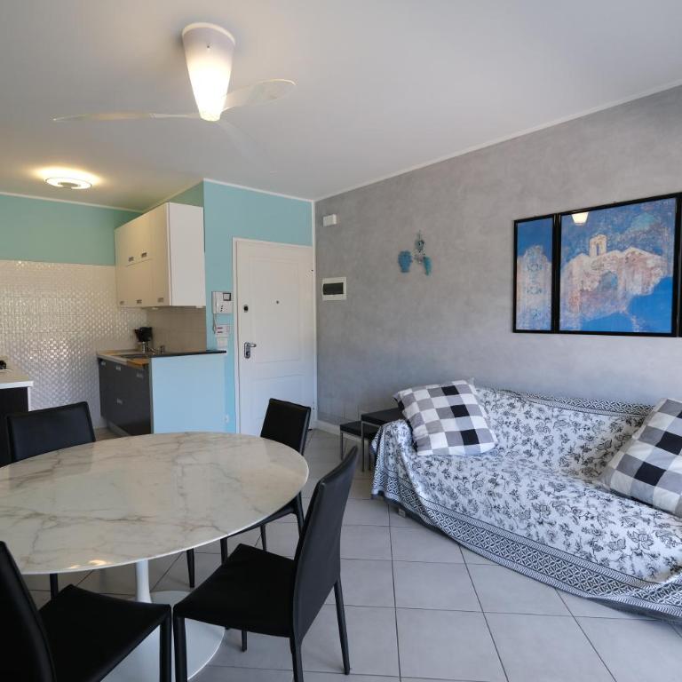 Stej Palace 3 camere Garage in centro 50m dalla spiaggia - Appartamento con 3 Camere da Letto - 21