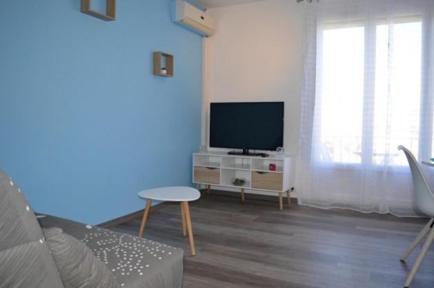 La Douceur de la Mediterannée - appartement 4 personnes avec parking clim et balcon - vue mer - Apartment mit 1 Schlafzimmer - 5